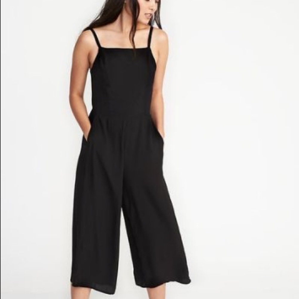 ★ Old Navy Spaghetti Strap Jumpsuit